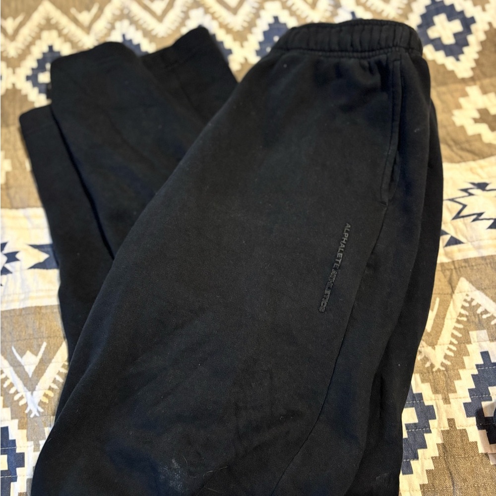 Alphalete Black sweatpants